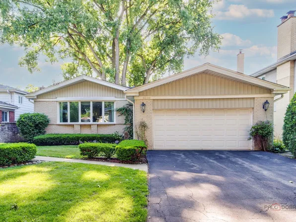 9230 N Major Ave, Morton Grove, IL 60053