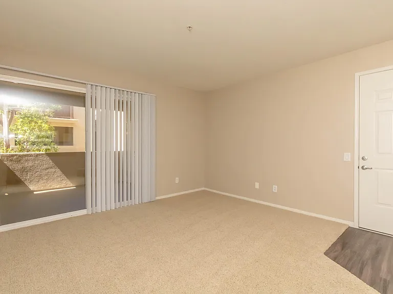 Laurel Vista Apartment Homes — Photo 42