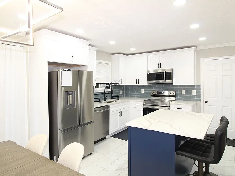 3367 Oak Dr — Photo 7