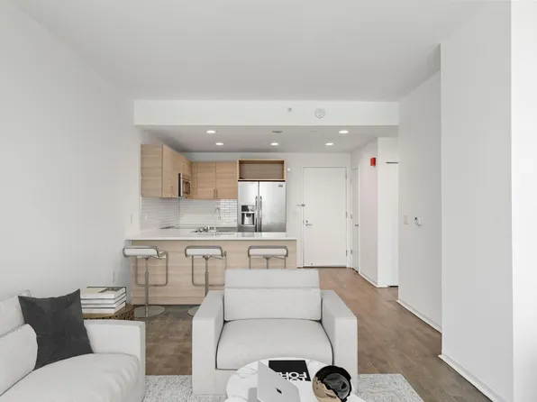 2030 Hudson Street image 215 of 284