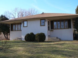 3933 Oregon Ave N, New Hope, MN 55427