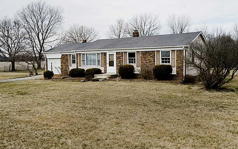 1st image of 10546 E County Road 1000 N