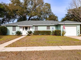 2094 Morven St, Chipley, FL 32428