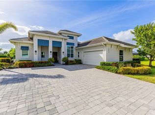 14617 Regatta Ln, Naples, FL 34114