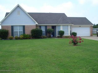 9189 Triple Crown Loop W, Southaven, MS 38671