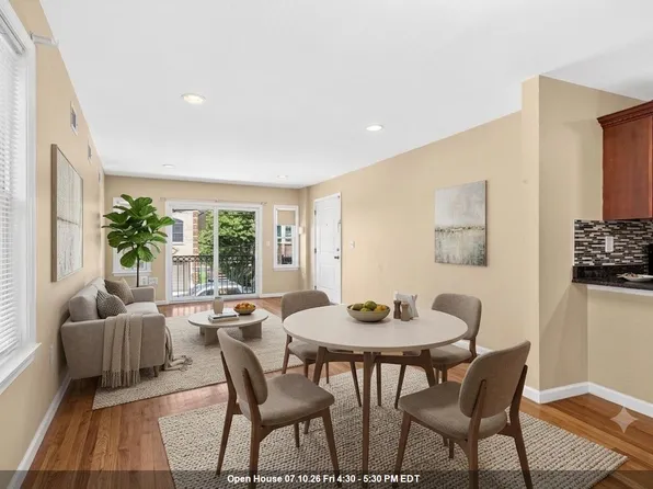43 Manhattan Ave #1, Jersey City, NJ 07307