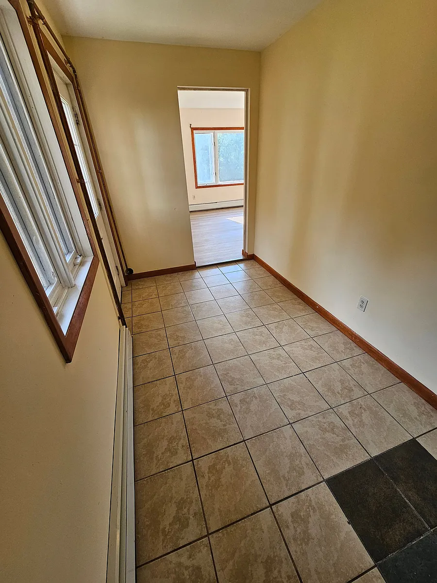 Building Photo - 10 Mountain View Blvd #3