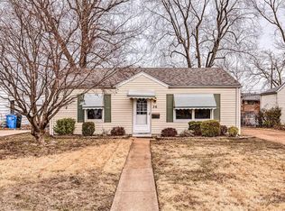 36 Florval Dr, Florissant, MO 63031