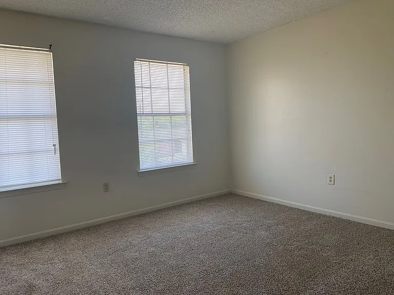 8150 Bayou Fountain Ave — Photo 14