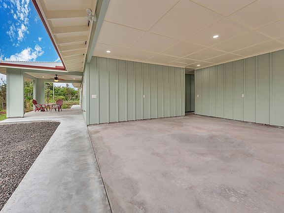 4th image of 15-1469 Beach Rd