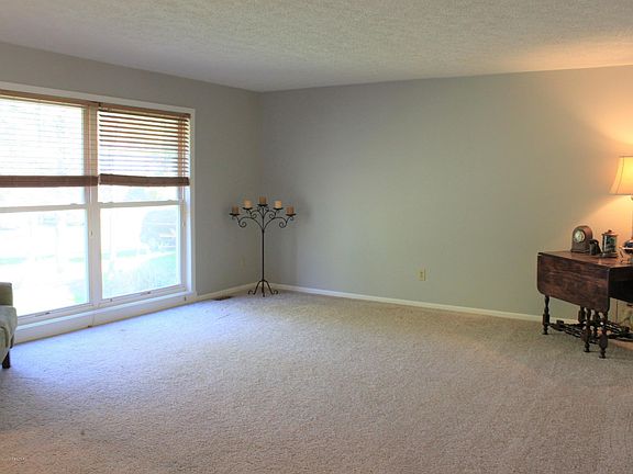 Living Room 3