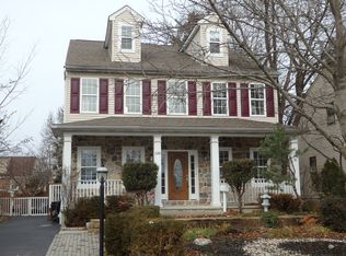 220 E Marthart Ave, Havertown, PA 19083