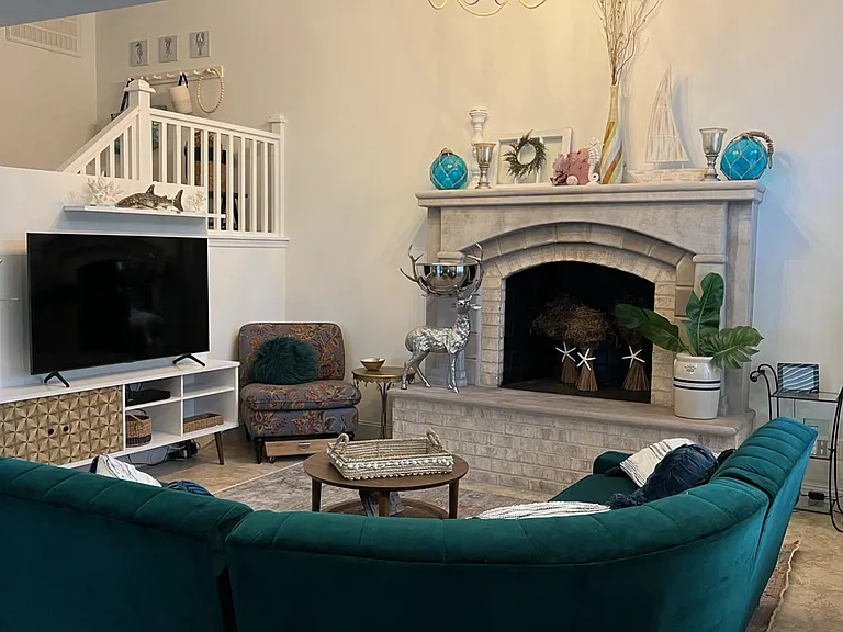 Wildwood Dr — Photo 9
