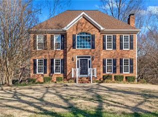 5229 Bridge Pointe Dr, Clemmons, NC 27012