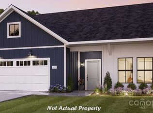 124 Alenda Lux Cir, Mooresville, NC 28115