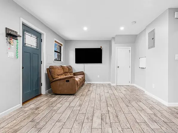 24-41 85th Street image 4 of 19