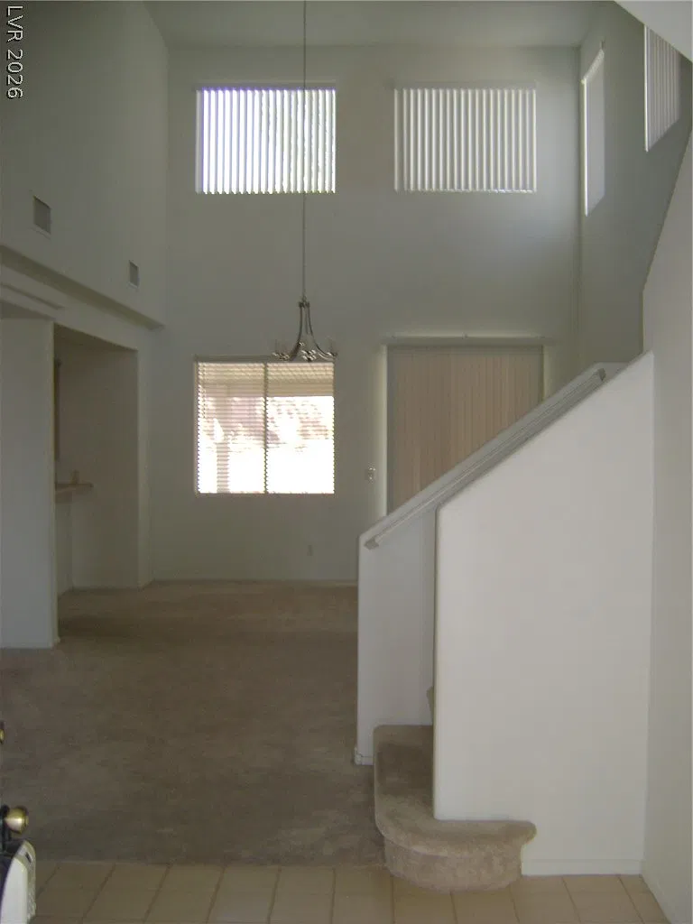 4 bed, 3.0 bath, 1749 sqft, $2,166 — Photo 3