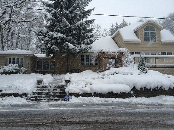 Cozy winter home 