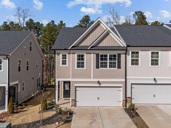 6914 Doddridge Ln, Cary, NC 27519