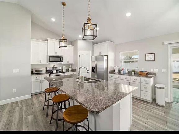 4th image of 7280 SW 129TH PLACE