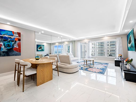 5th image of 3850 Galt Ocean Dr APT 1109