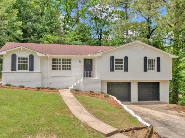 909 Winchester Cir, Birmingham, AL 35235