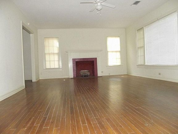 2nd image of 1106 E Easy Ave