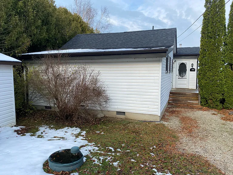 141 Hoover Ln — Photo 12