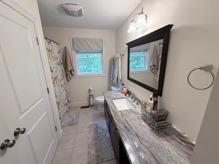 5 Crystal St — Photo 23