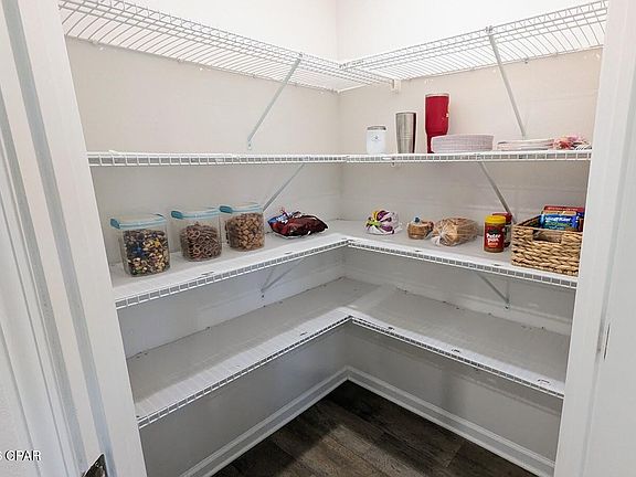 5th image of 4720 Firefly Ln