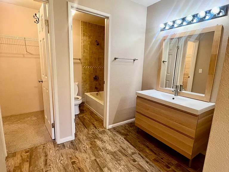 8889 Caminito Plaza Centro #7236 — Photo 7