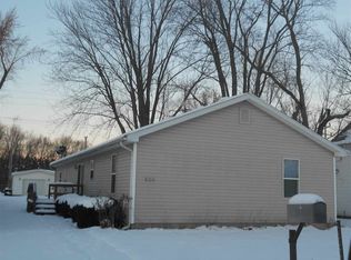 504 Easy St, Monticello, IN 47960