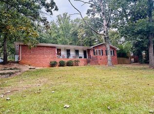 2389 Cambridge St, Snellville, GA 30078