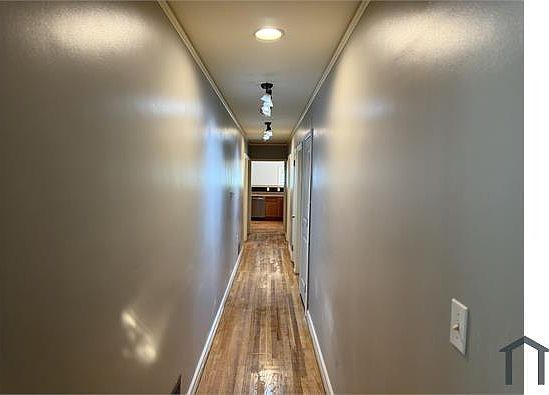 2nd image of 211A Oneal Dr