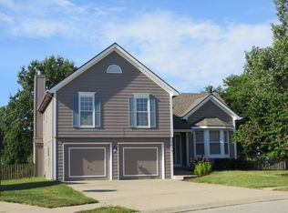 7412 N Rhode Ave, Kansas City, MO 64152