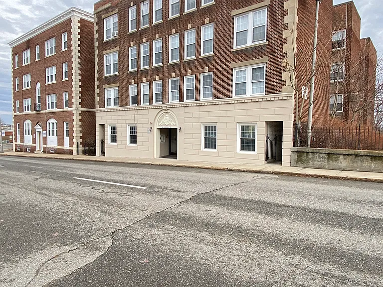34 & 36 Chestnut Street — Photo 6