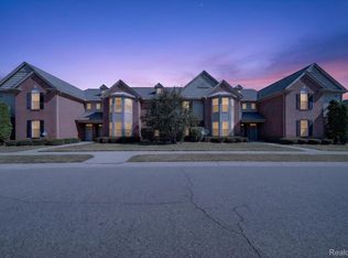 13673 Silver Birch Cir, Shelby Township, MI 48315