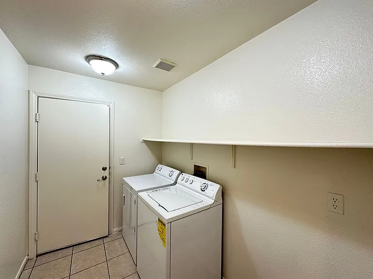4109 Karma Dr — Photo 17