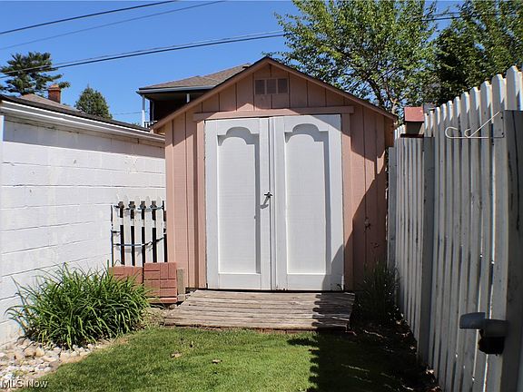 5th image of 8416 Kenton Ave