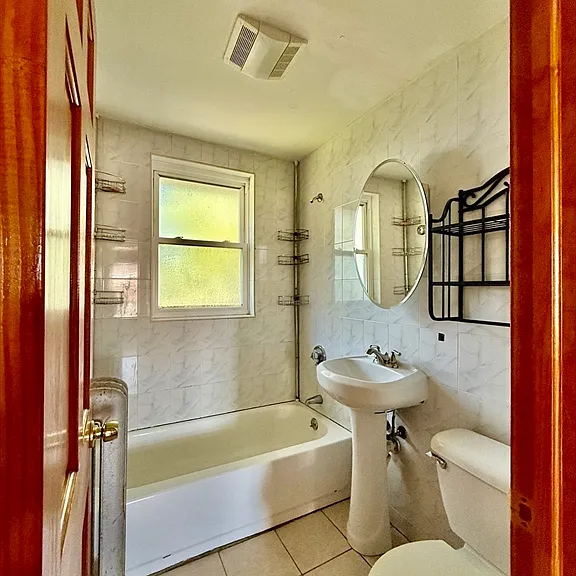 18 Bigelow St #1 — Photo 21