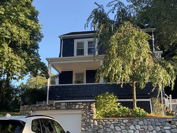 2nd image of 134 Toms Rd