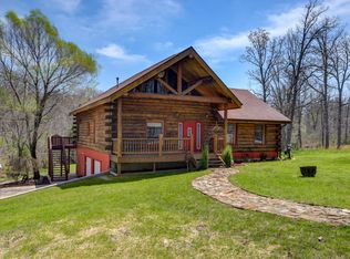 1075 Goldfinch Rd, Marshfield, MO 65706
