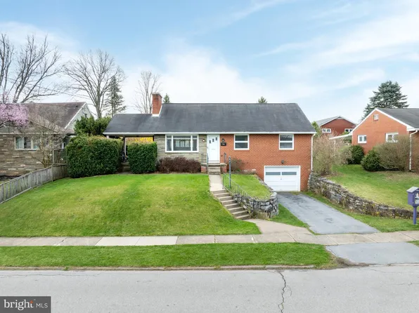 708 E High St, Bellefonte, PA 16823