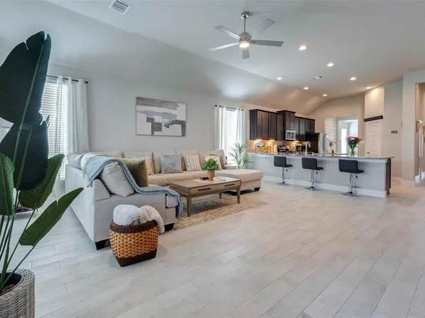 23319 Angelica Tree Ln, Katy, TX 77493