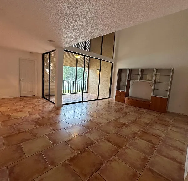 1112 Lake Willisara Cir #GE — Photo 3
