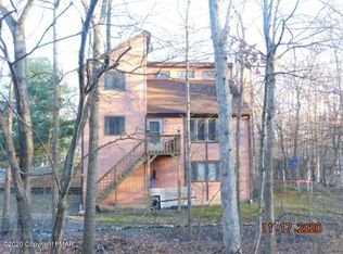 408 Hyland Dr, East Stroudsburg, PA