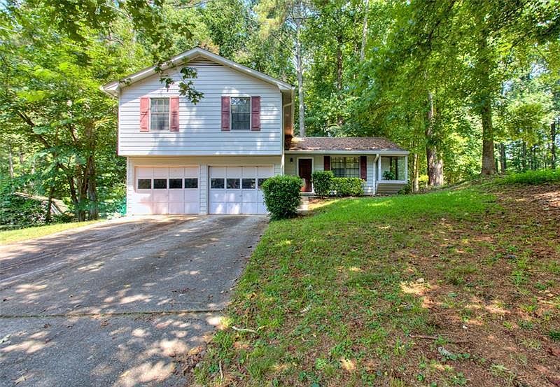 1st image of 4179 Silver Hill Ct