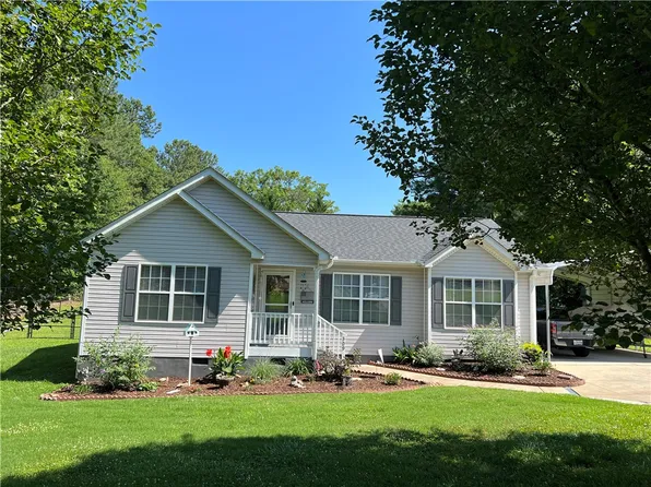 309 Branchwood Dr, Liberty, SC 29657