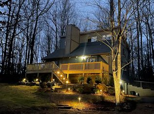 12056 Corder Town Rd, Coeburn, VA 24230