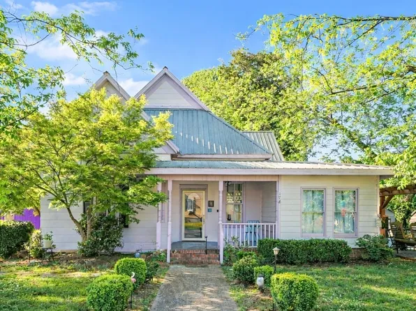 178 Hamilton Ave, Winder, GA 30680